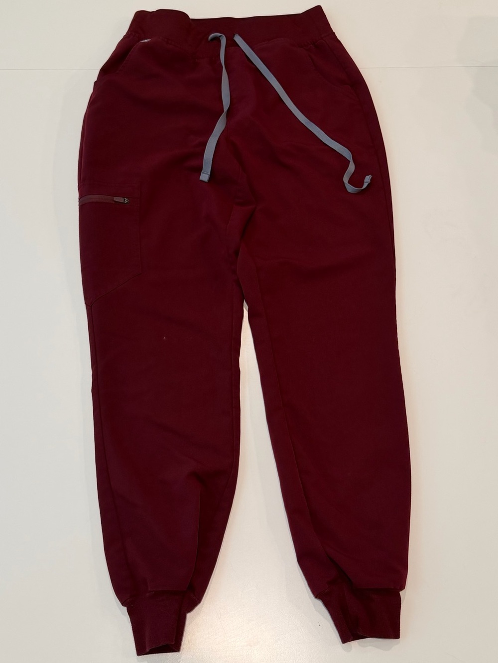 FIGS HW Zamora Jogger Scrub Pants | Small | Burgundy
